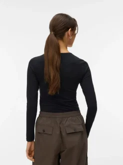 AWAMYRA Top
