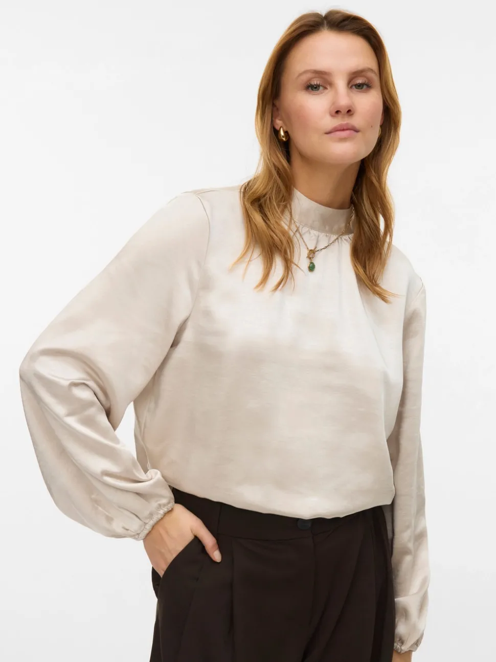 AWBEA Top
