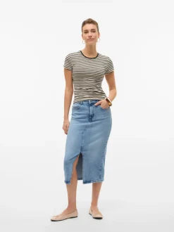 AWINES Top