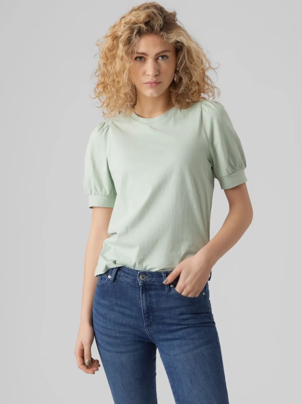 AWKERRY T-shirts