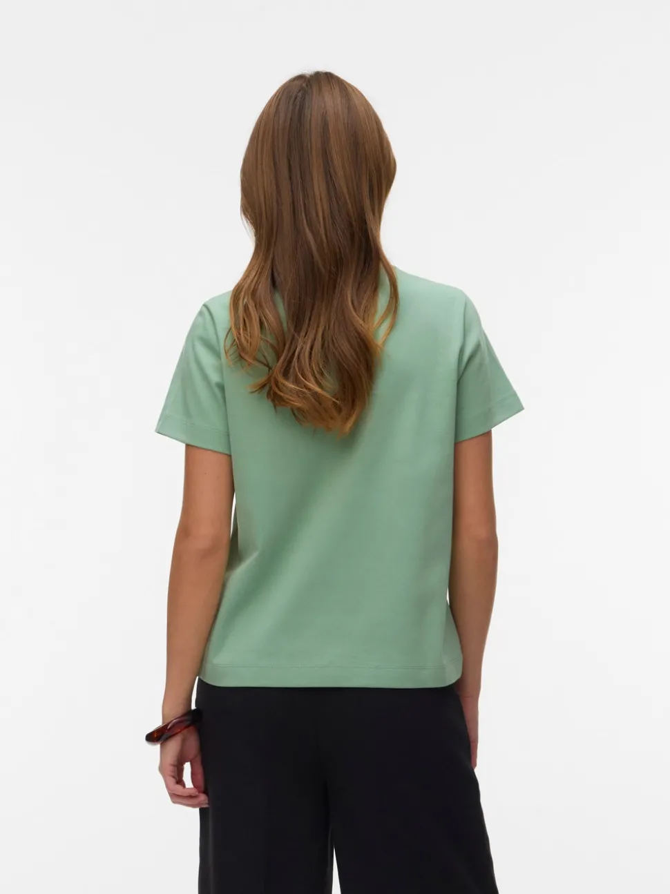 AWNAIMA T-shirts