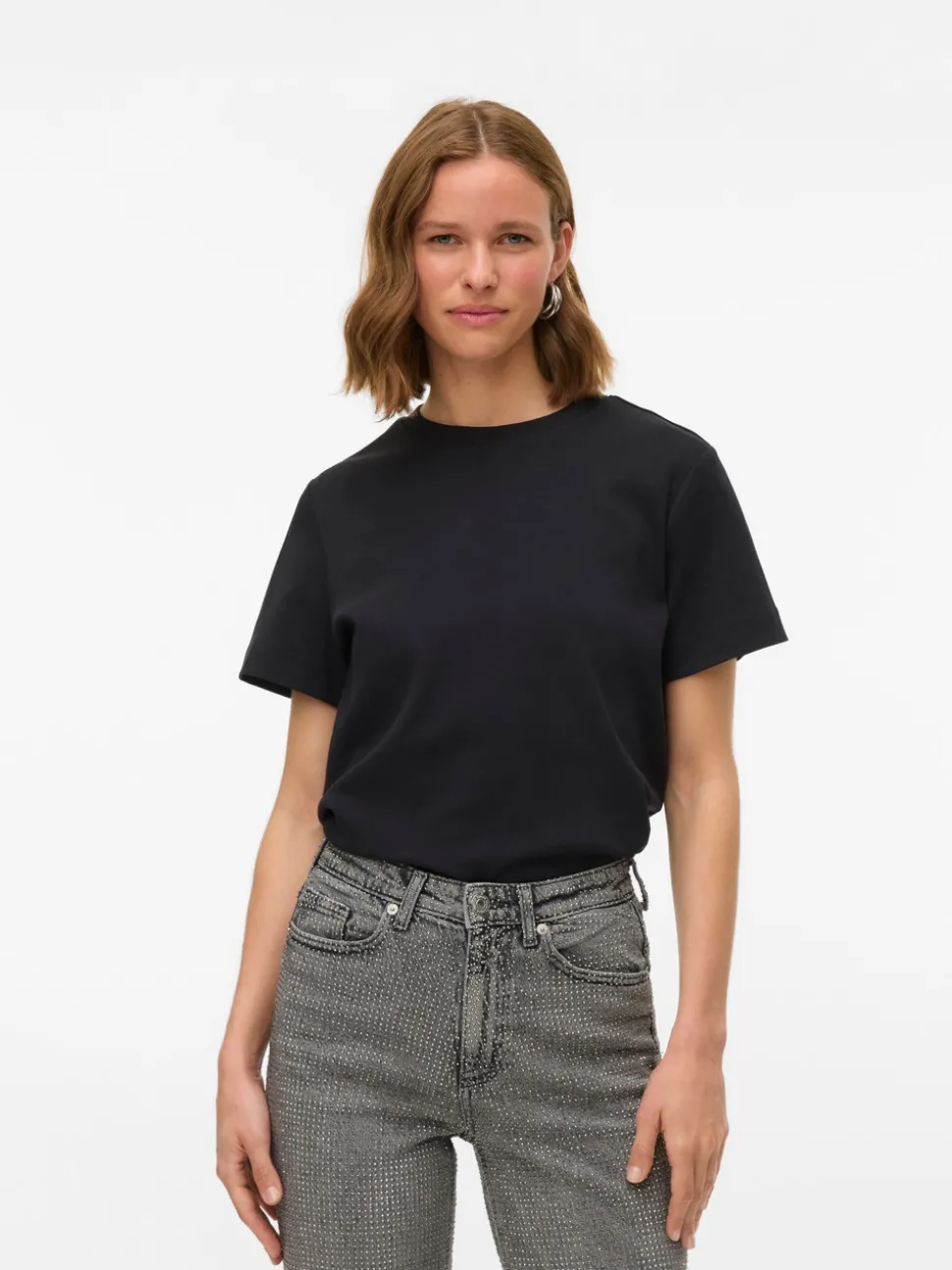 AWNAIMA T-shirts