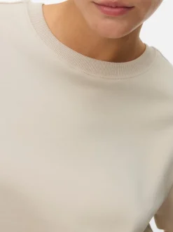 AWNAIMA T-shirts