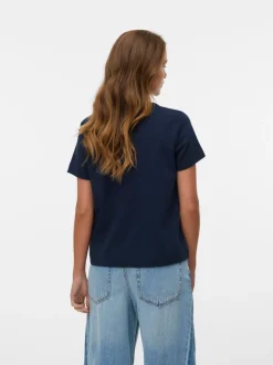 AWNAIMA T-shirts