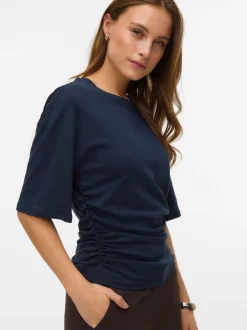 AWNAVARO T-shirts