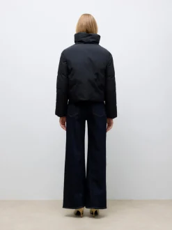 AWUMAMI Puffer jacket