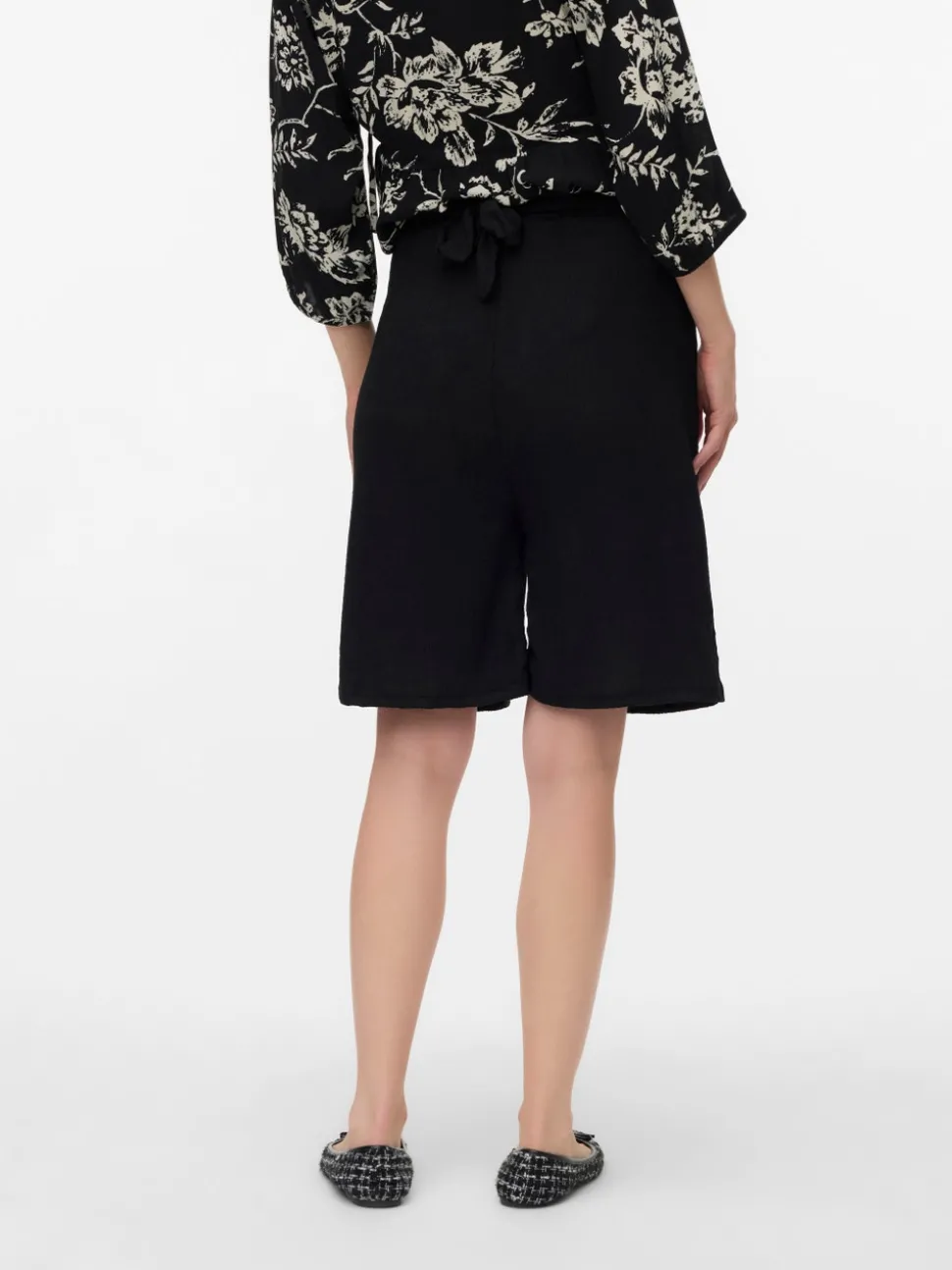 Regular fit High rise Shorts