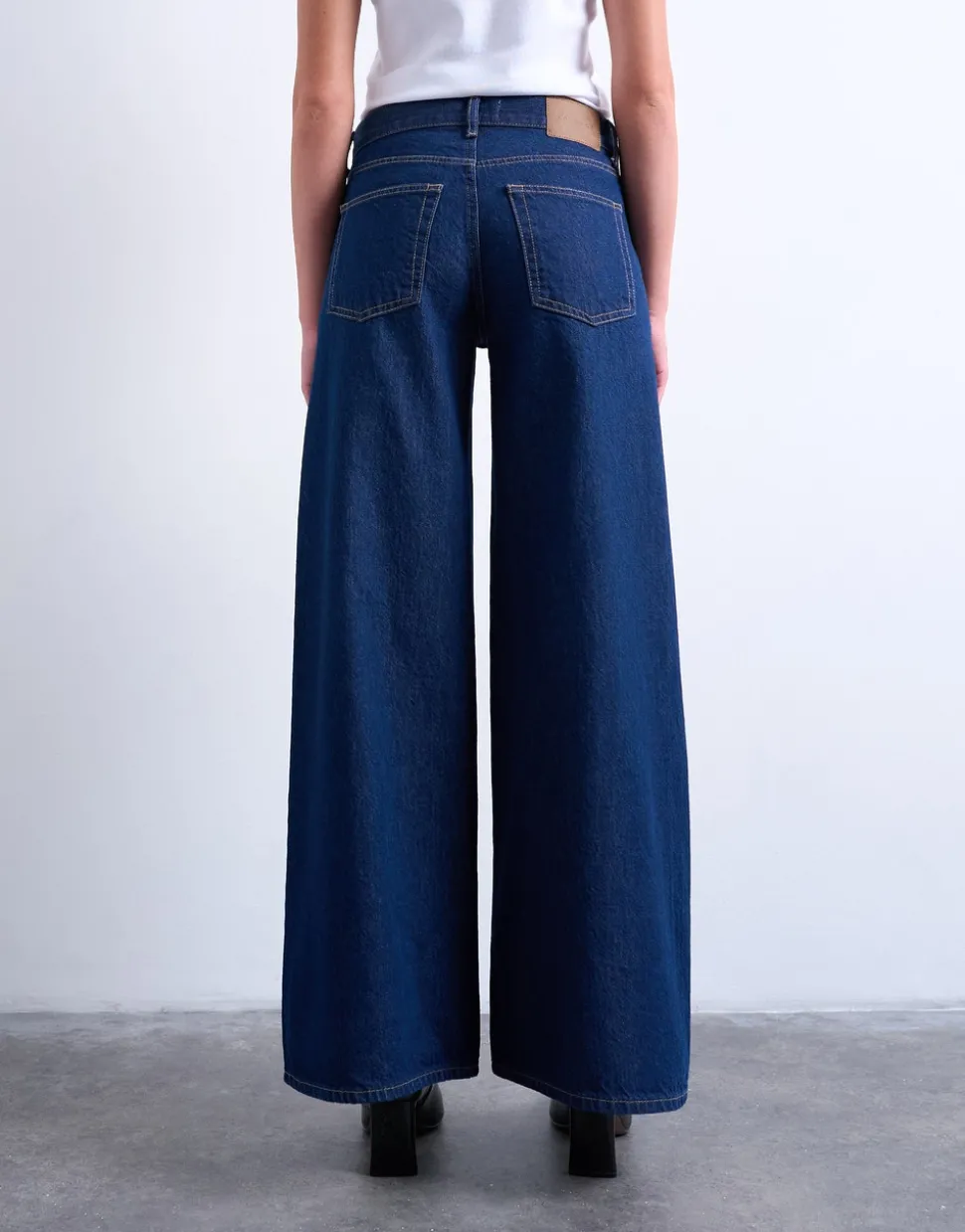 TSHORIZON Mid rise Wide leg fit Jeans