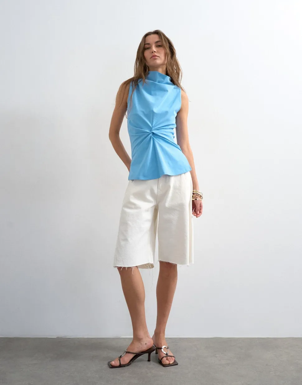 TSJANE Top
