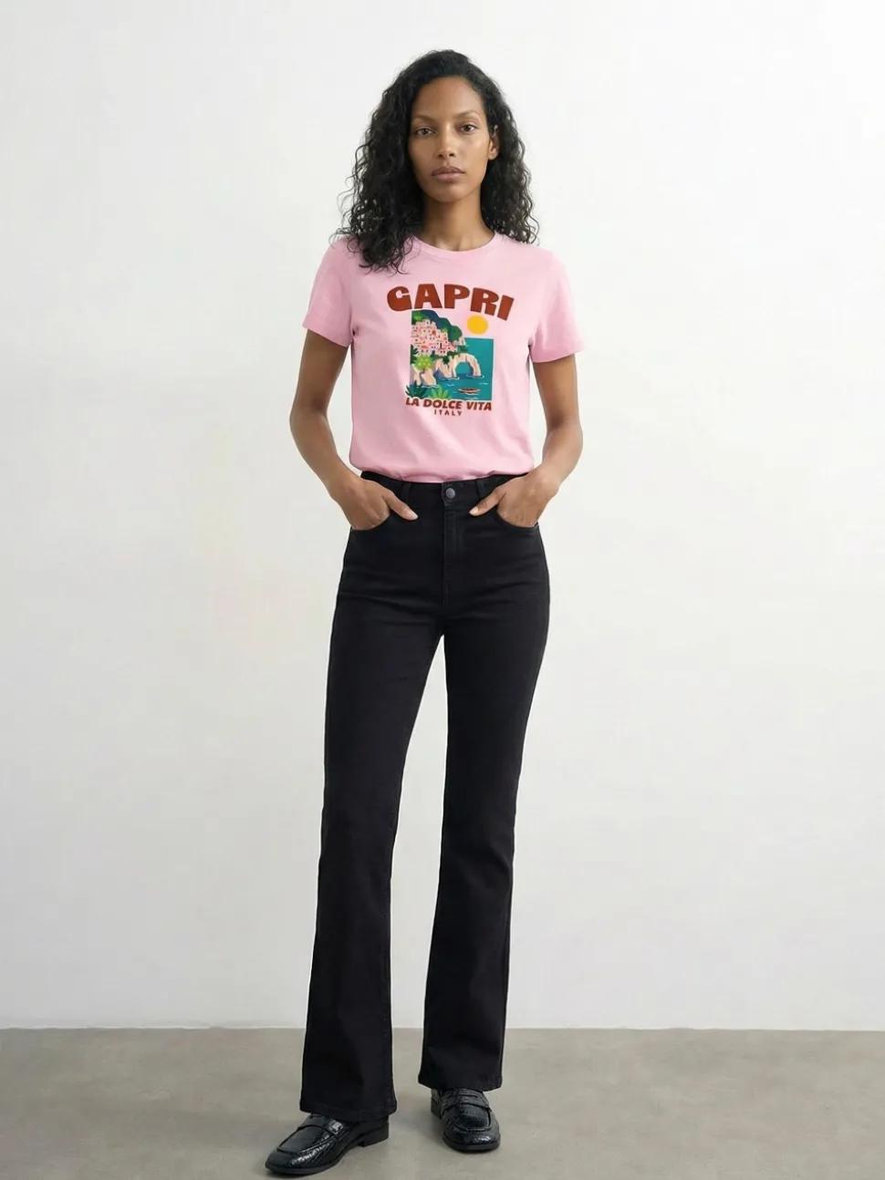 TSKIA T-shirts