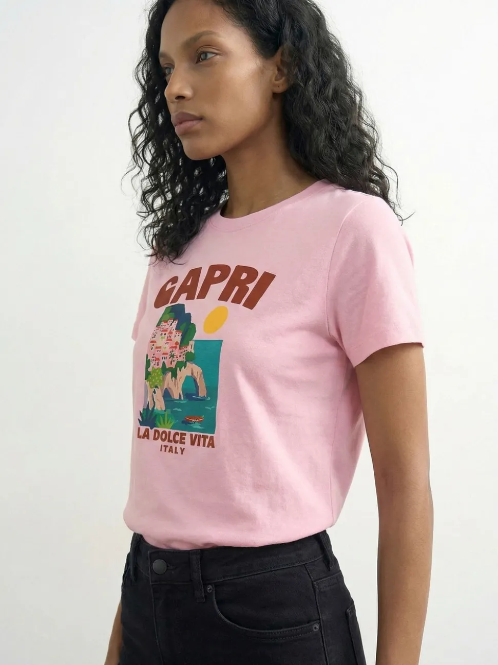 TSKIA T-shirts