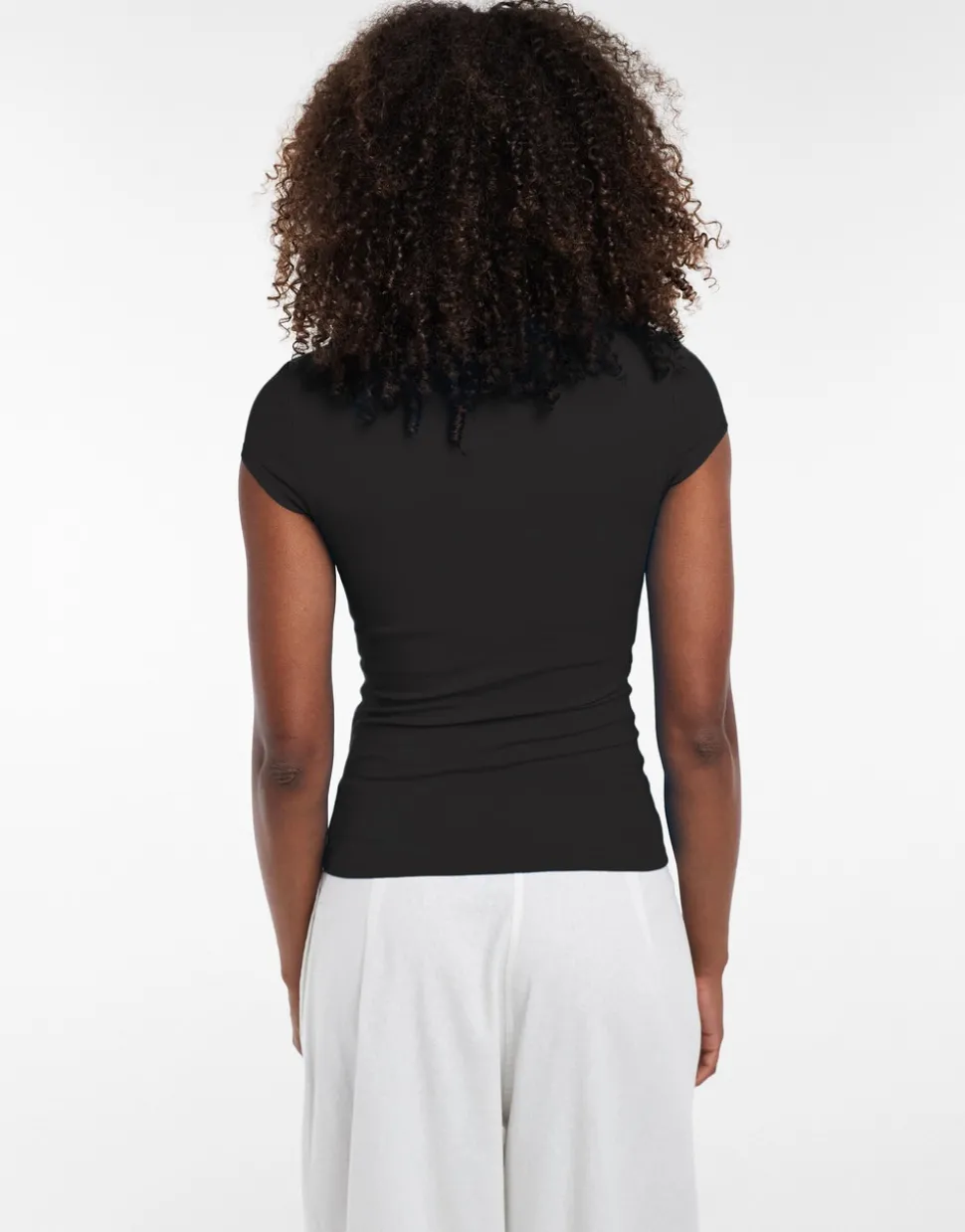 TSPERNILLA Top