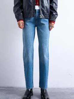 TSRUNWAY Mid rise Straight fit Jeans