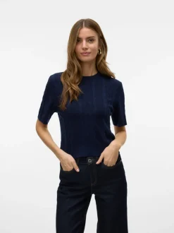 VMANNIKA Top