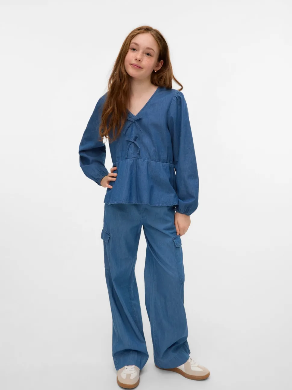 VMDEMI Top