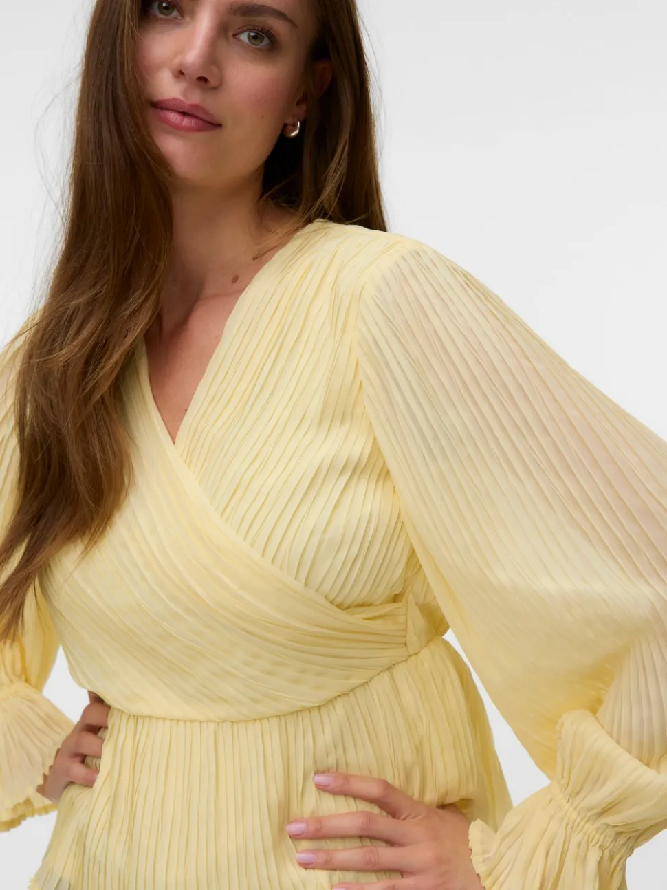 VMDORA Top