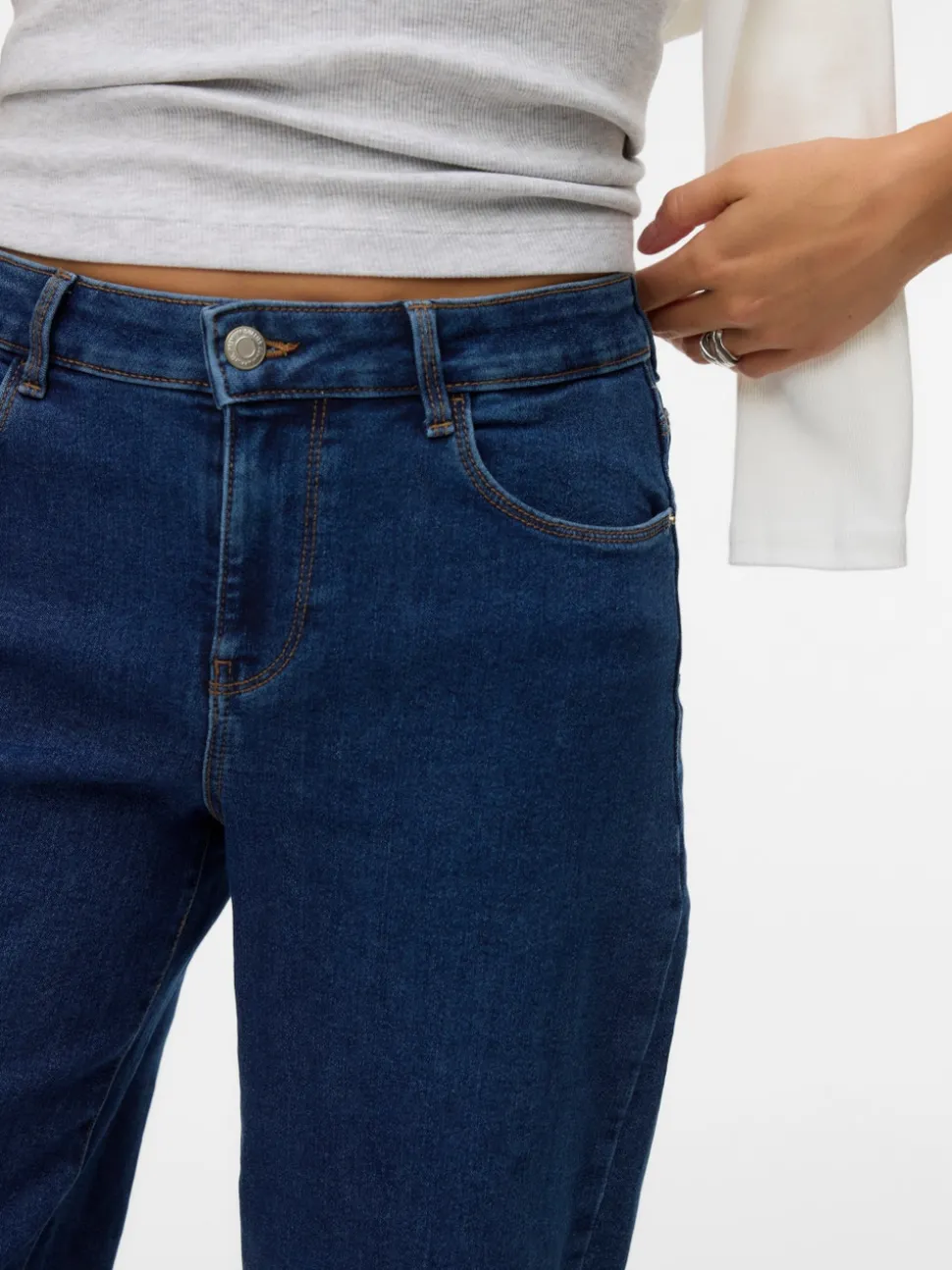 VMELLY Mid rise Wide leg fit Jeans