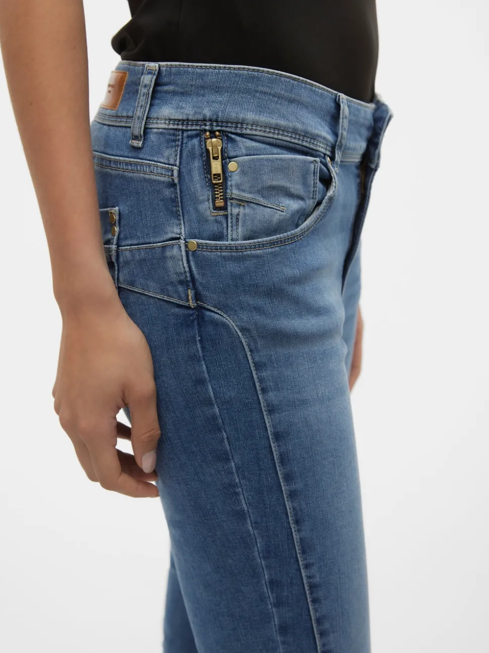 VMEMPOWER Mid rise Skinny fit Jeans