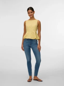 VMFIONA Top
