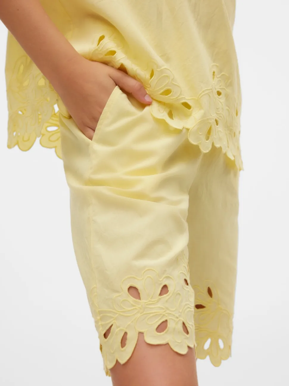 VMGILI Shorts