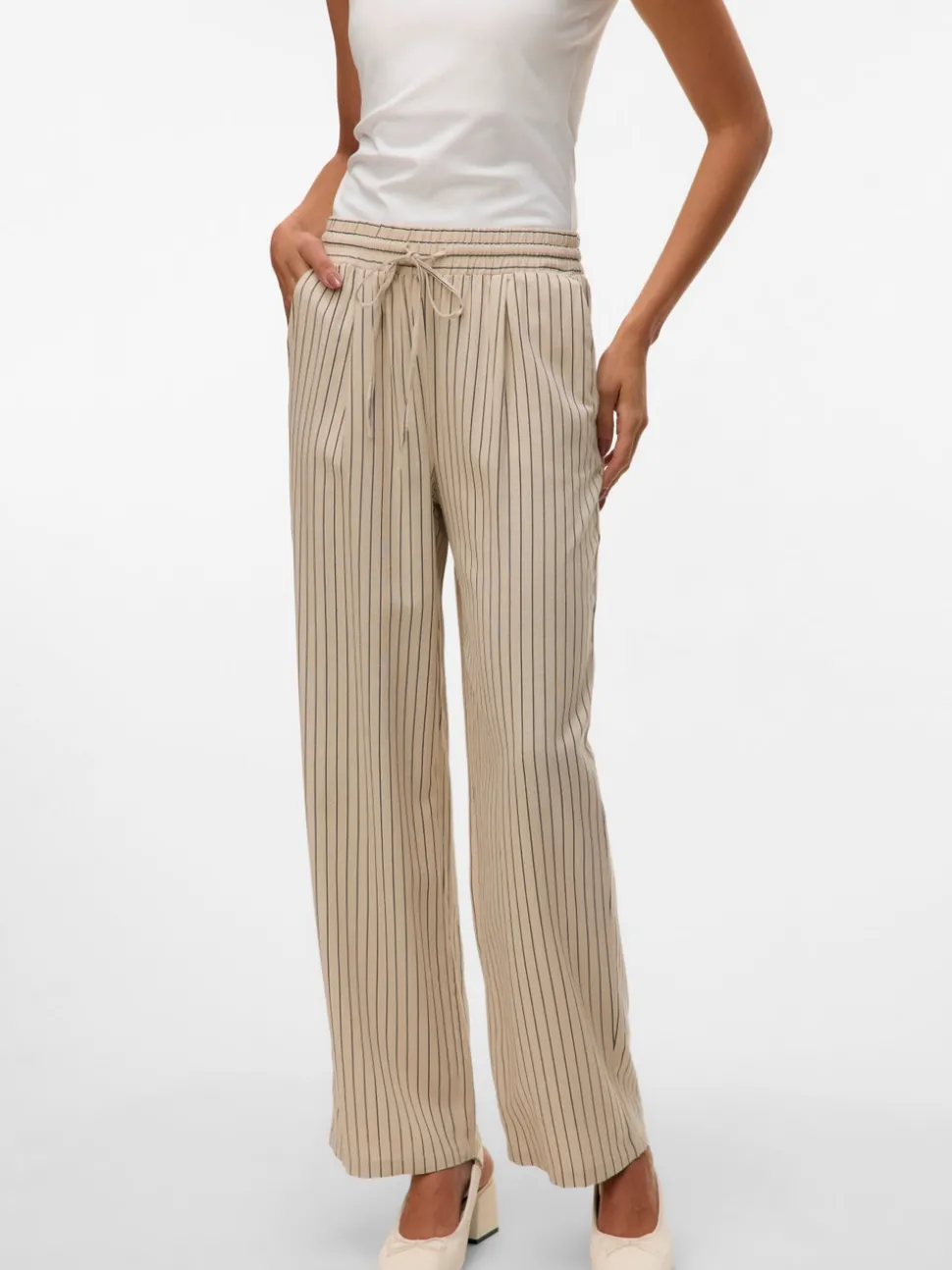 VMJESMILO Mid waist Broek