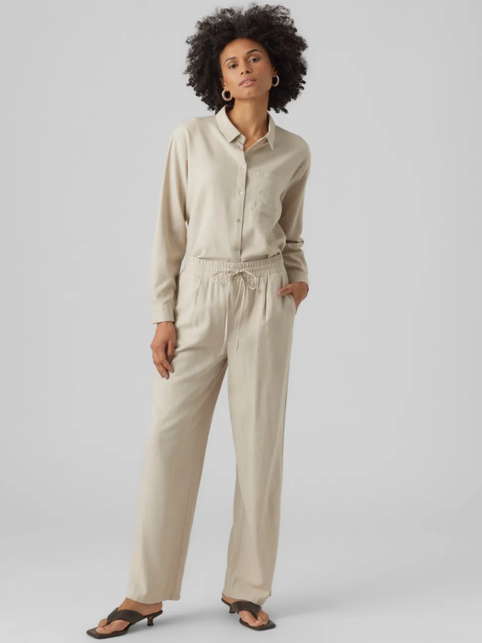 VMJESMILO Mid waist Broek