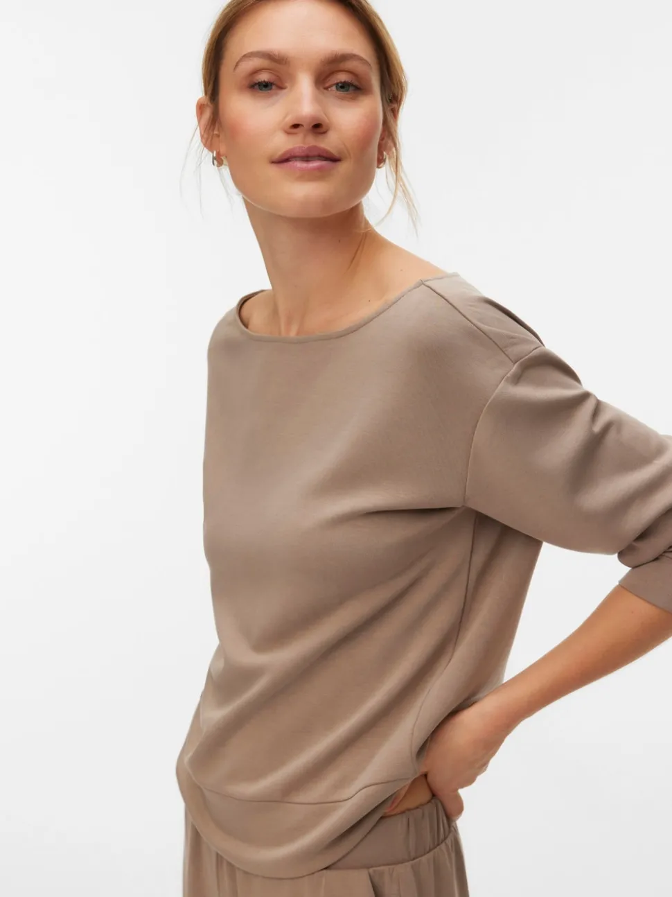 VMJULIA Top