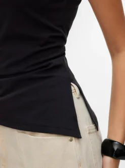VMKIRA Top