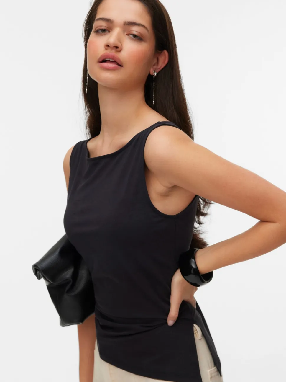 VMKIRA Top