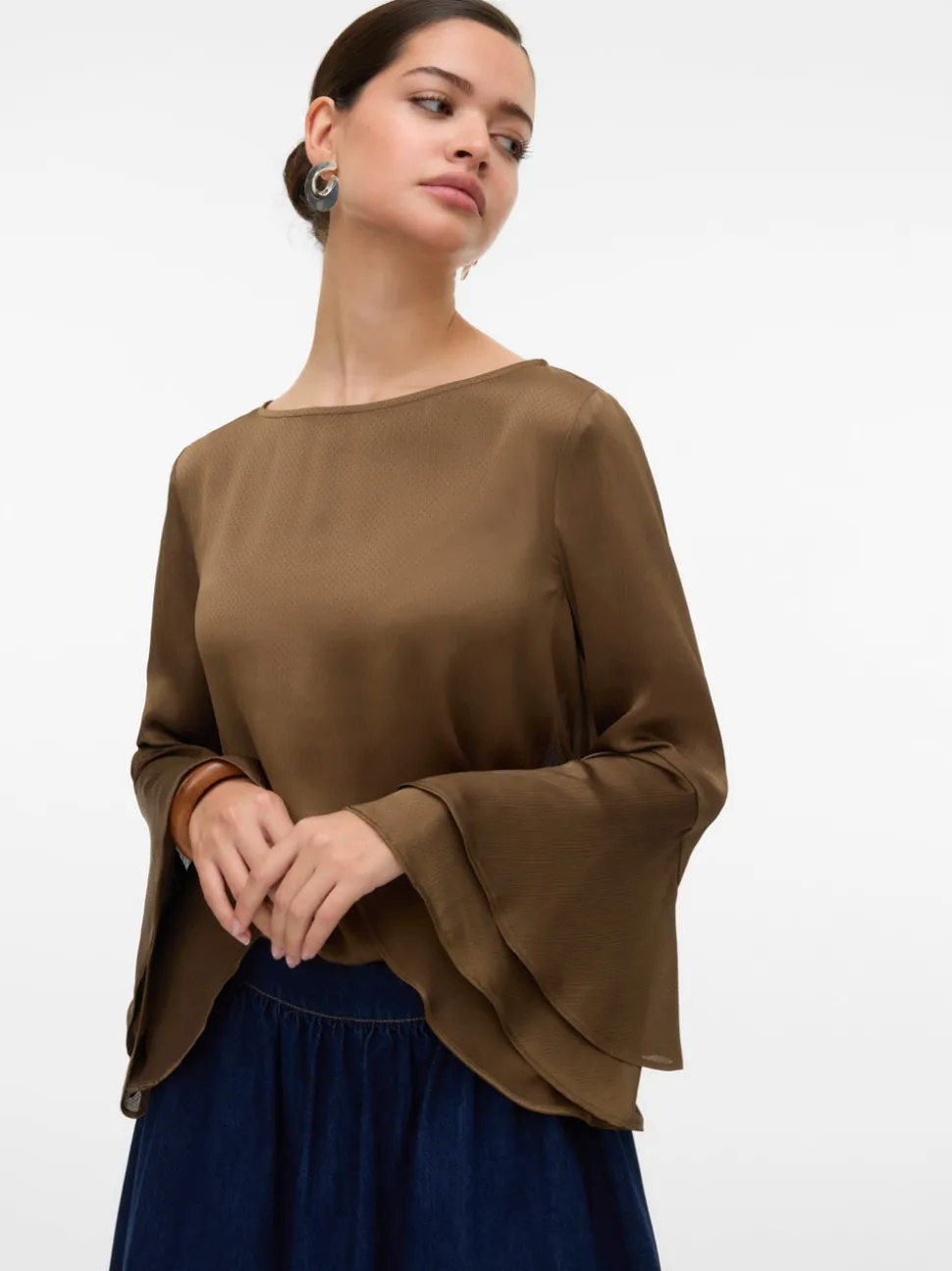 VMLIVA Top
