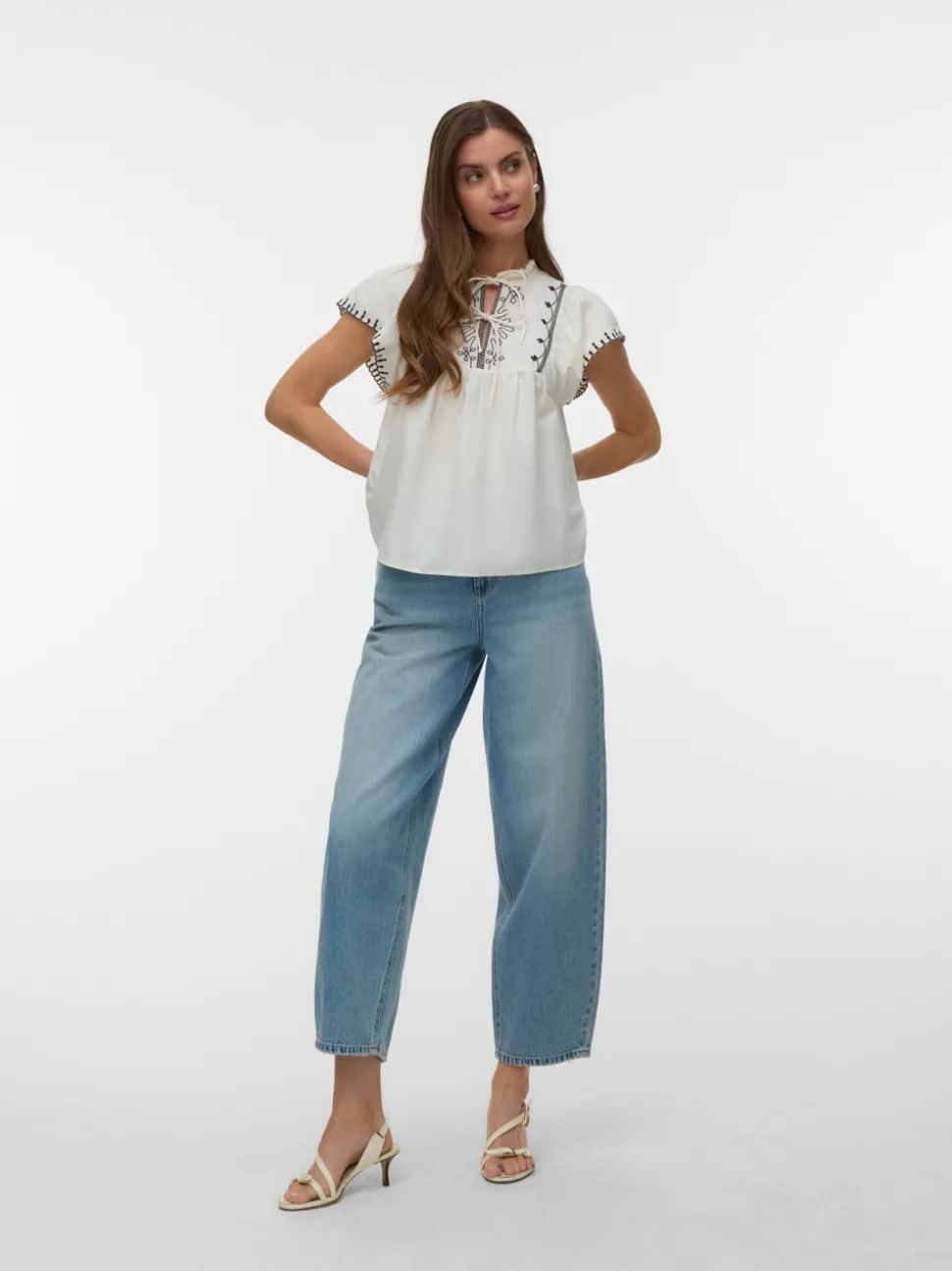 VMLIVA Top