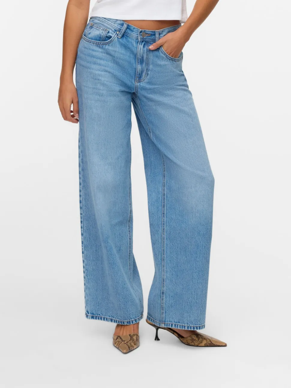 VMLULLU Low rise Wide leg fit Jeans