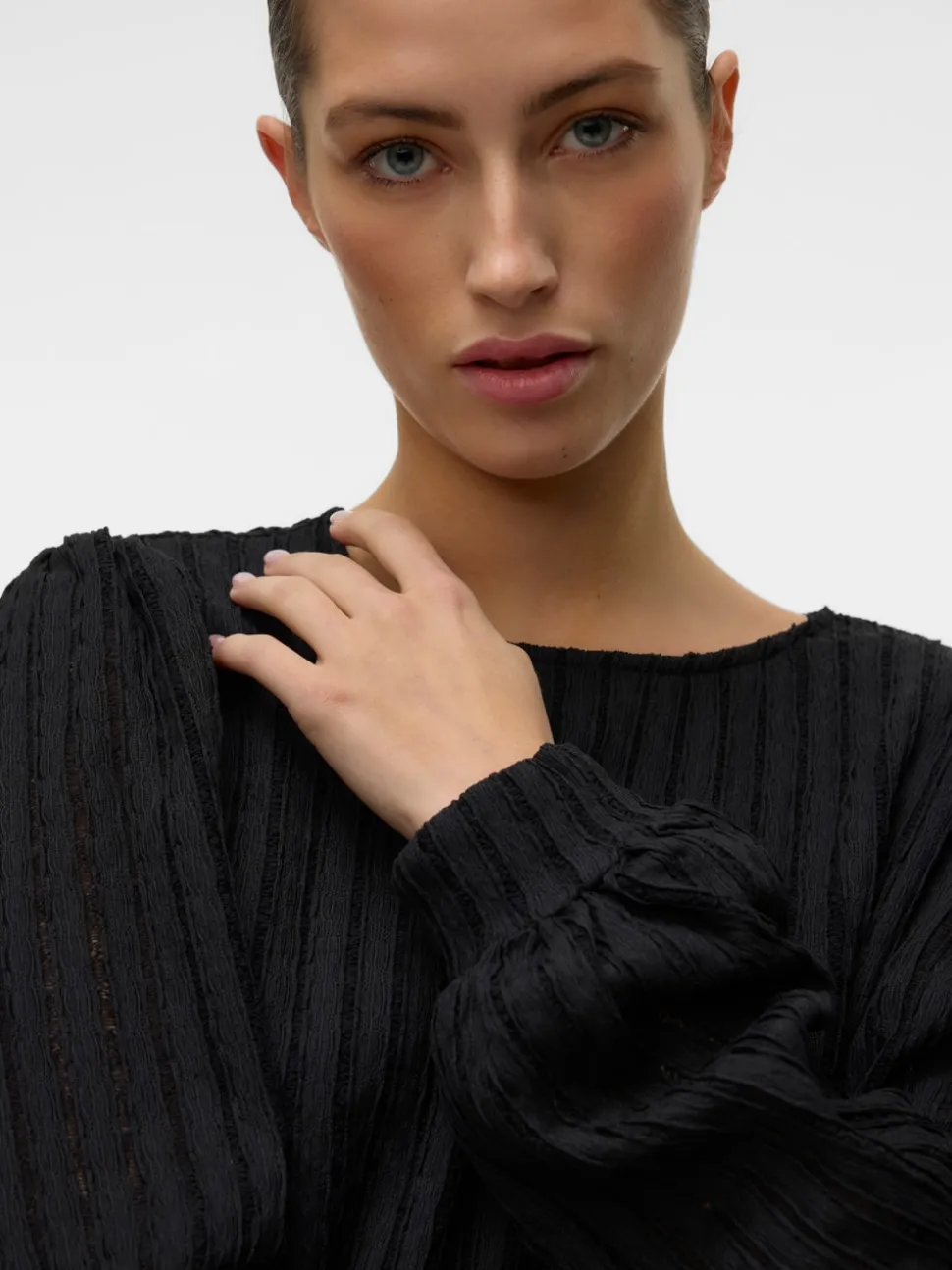 VMNOMI Top