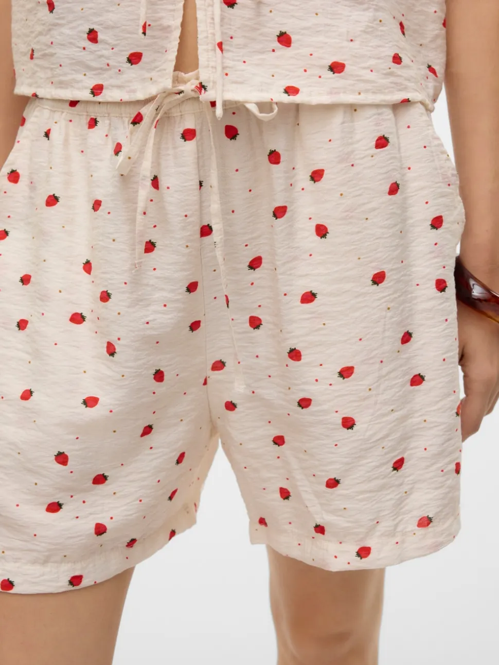 VMODETTE Shorts