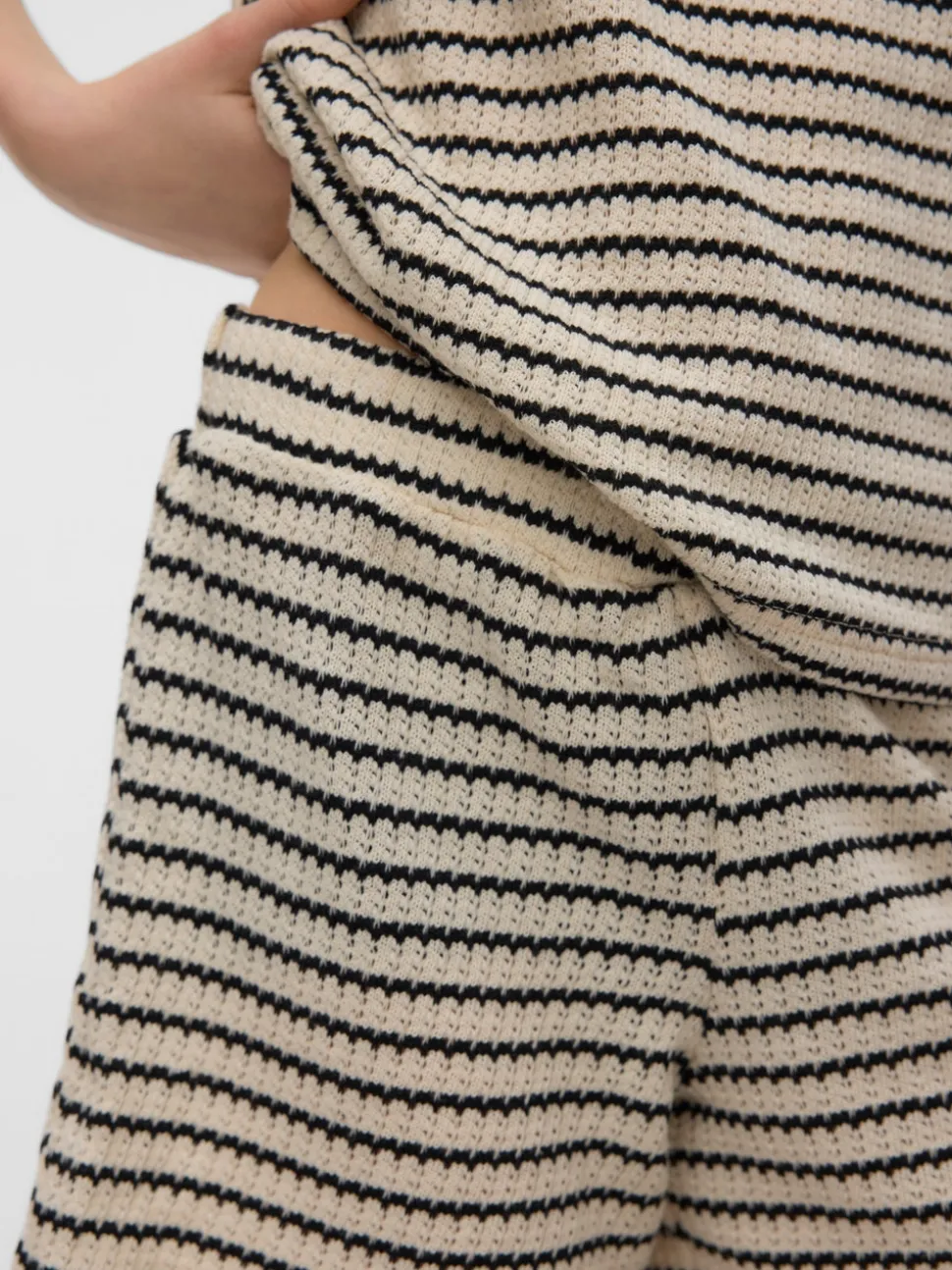 VMOHIA Shorts
