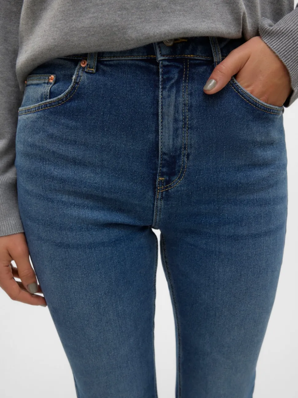 VMSELINA High rise Flared fit Jeans