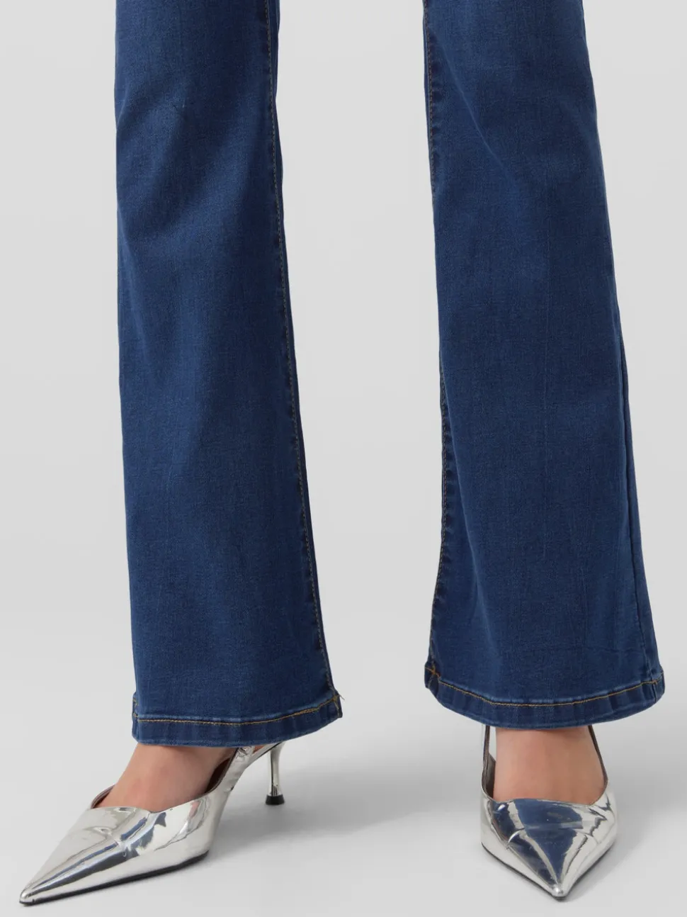 VMSIGA High rise Flared fit Jeans