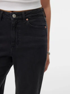 VMTESSA High rise Mom fit Jeans