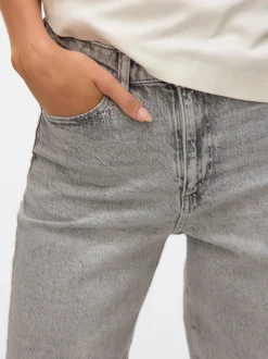 VMTESSA High rise Mom fit Jeans