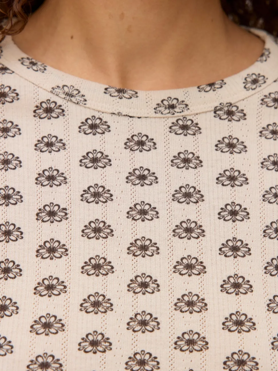 VMTHERESE Top