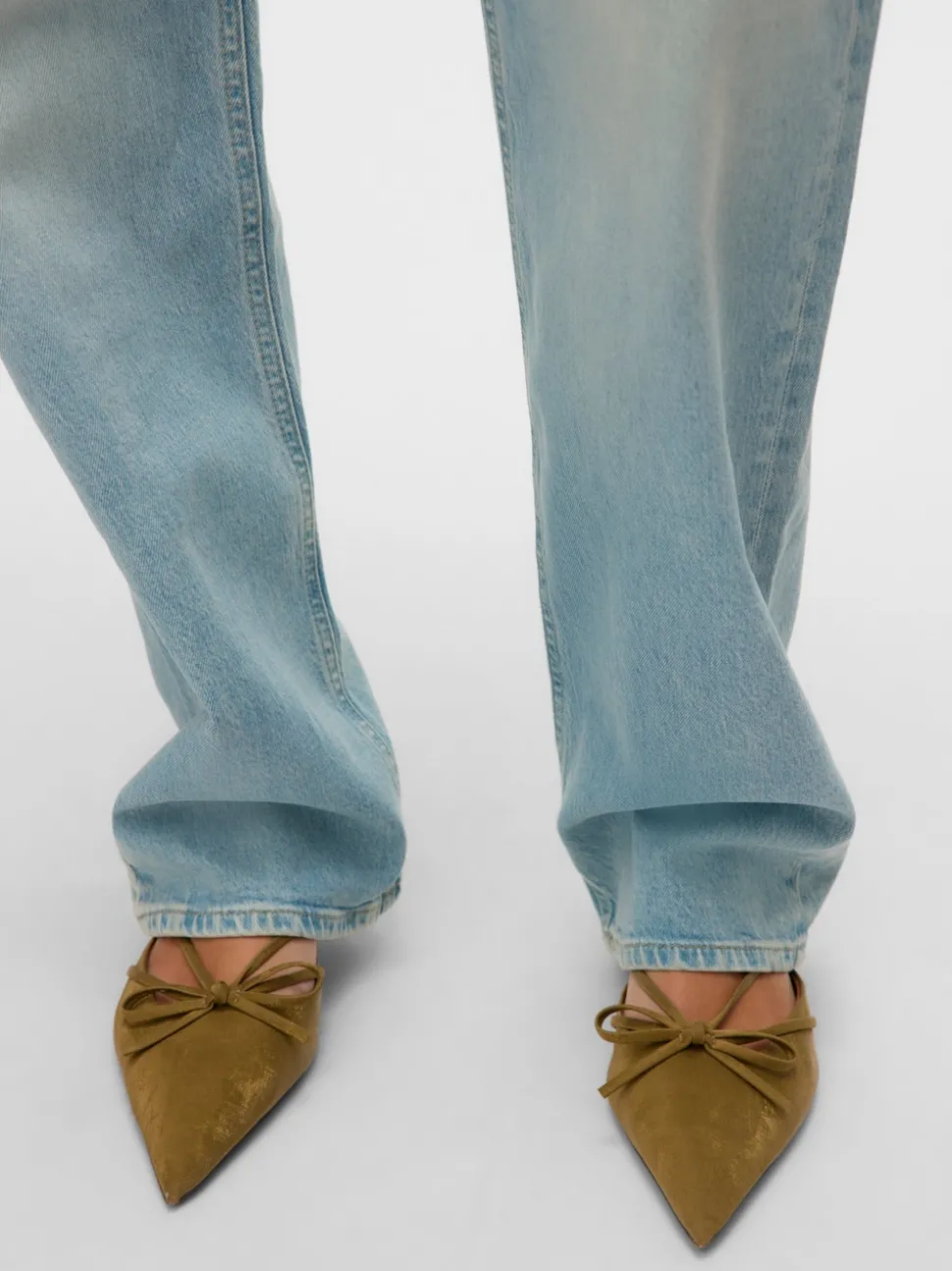 VMVALERIE Mid rise Straight fit Jeans