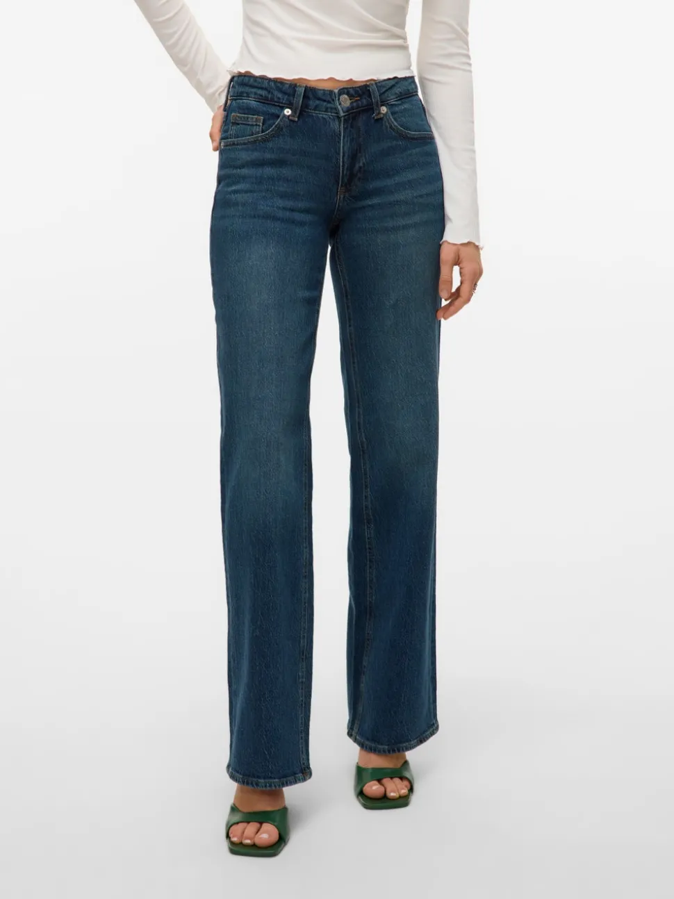 VMVANESSA Low rise Wide leg fit Jeans