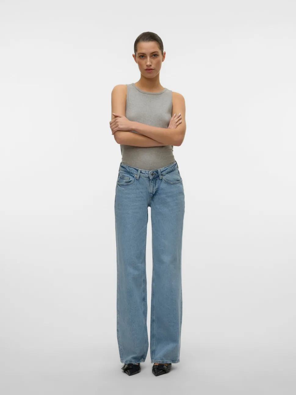 VMVANESSA Low rise Wide leg fit Jeans