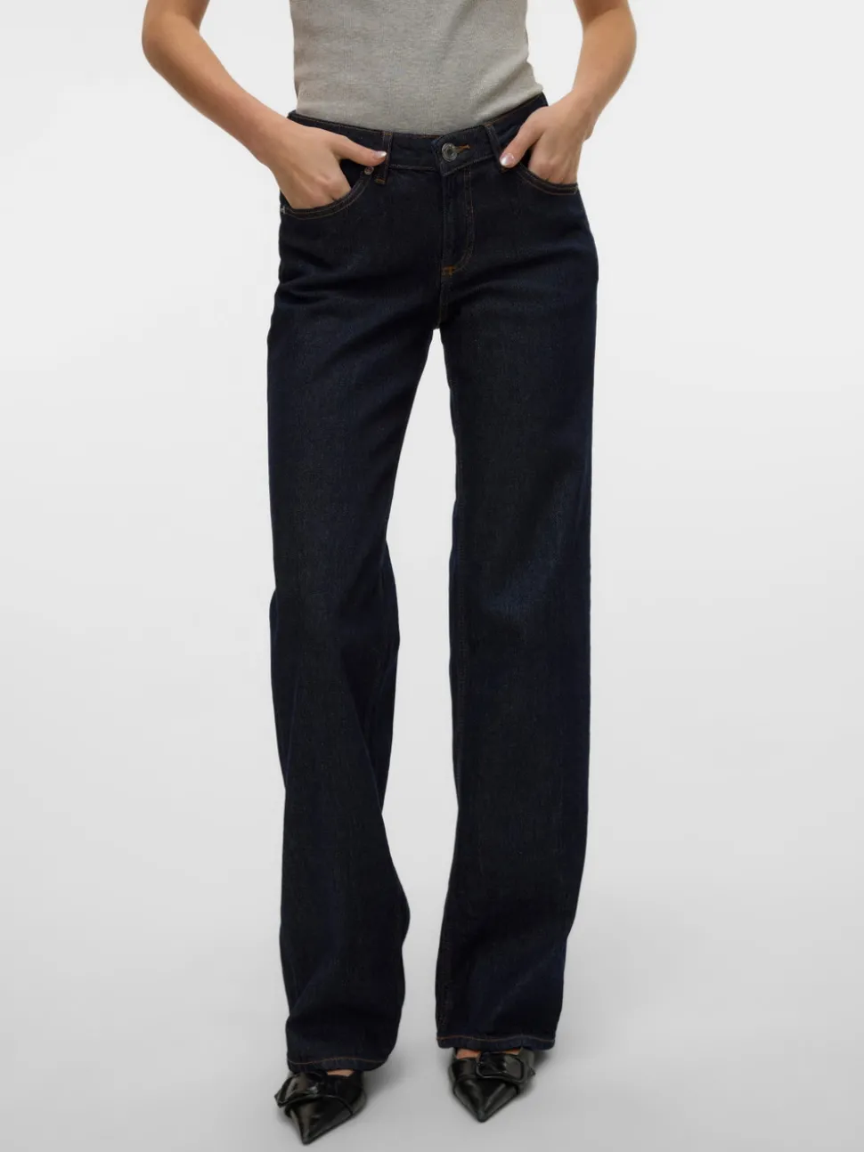 VMVANESSA Low rise Wide leg fit Jeans