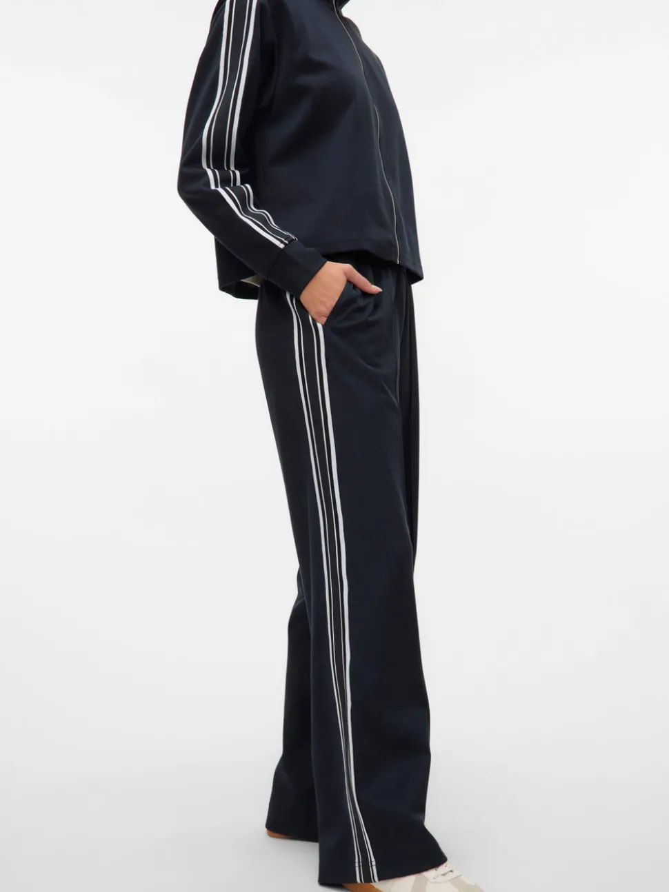 VMVIVIEN Mid waist Broek