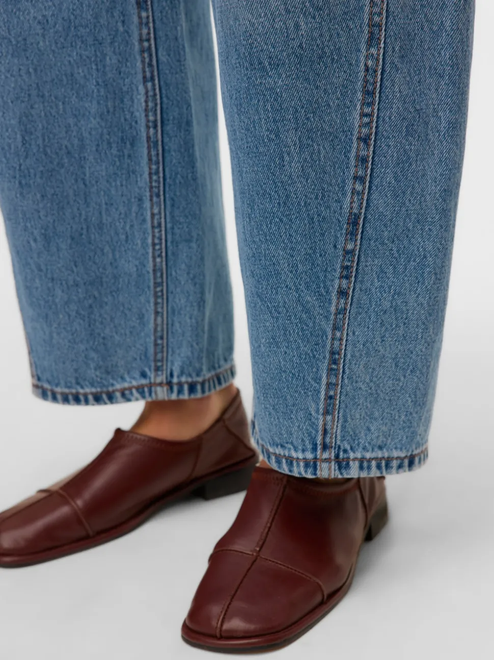 VMZELDA High rise Barrel fit Jeans